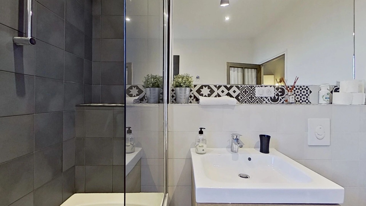 Photo of Bathroom in Villeneuve-les-Avignon