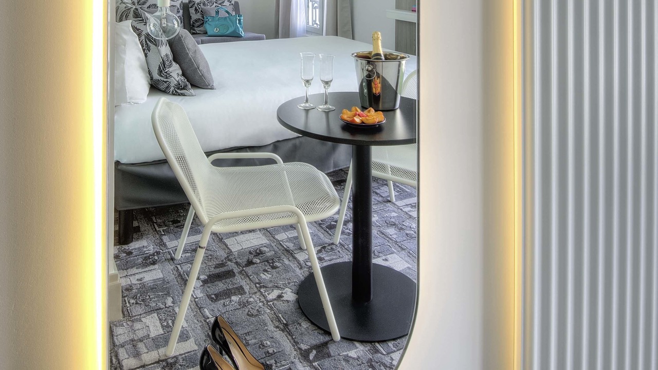 Photo of Bedroom in Musicians Quarter