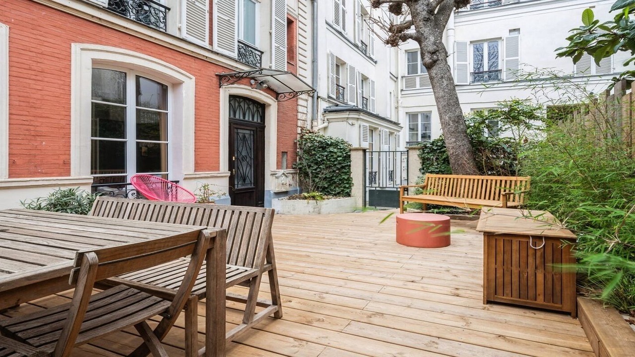 Photo of Outdoor in 9th Arrondissement