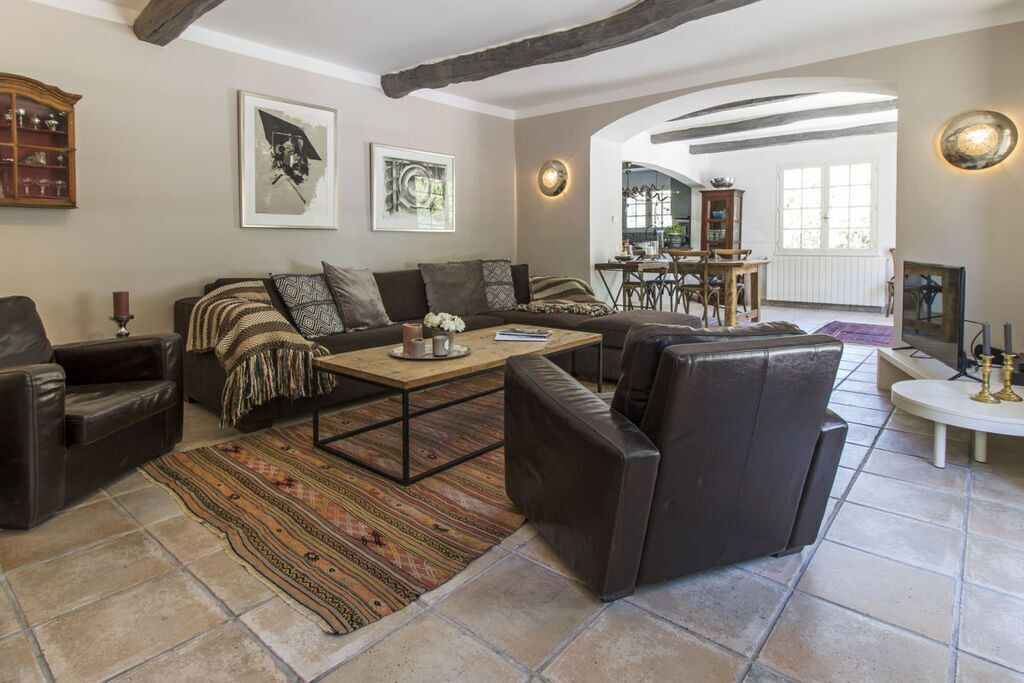 Photo of Livingroom in Saint-Paul-en-Foret