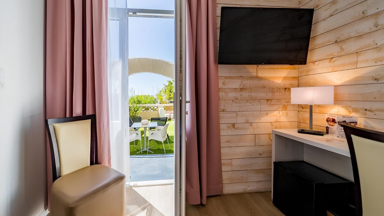 Photo of Bedroom in Le Lavandou