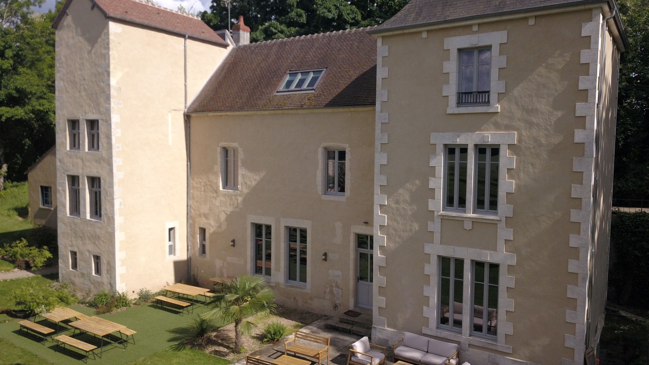 Photo of Outdoor in Raveau