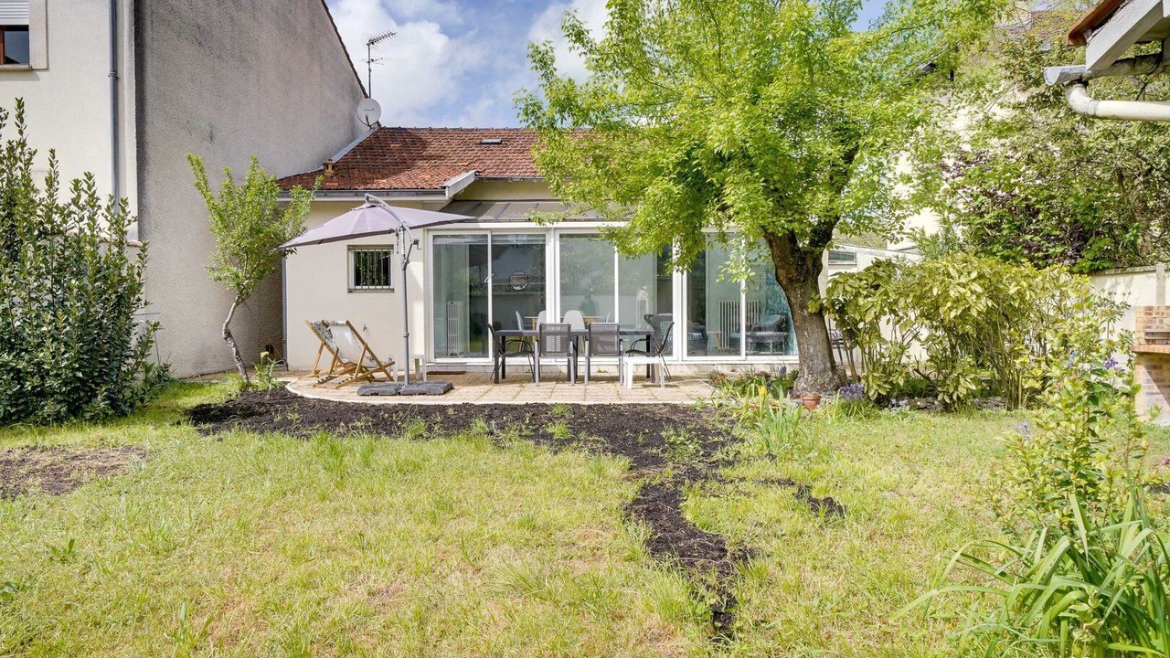 Photo of Outdoor in Le Bouscat