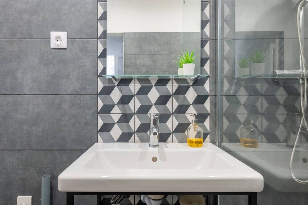 Photo of Bathroom in Thiers