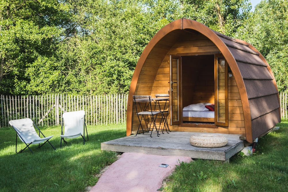 Photo of Outdoor in Luthenay-Uxeloup