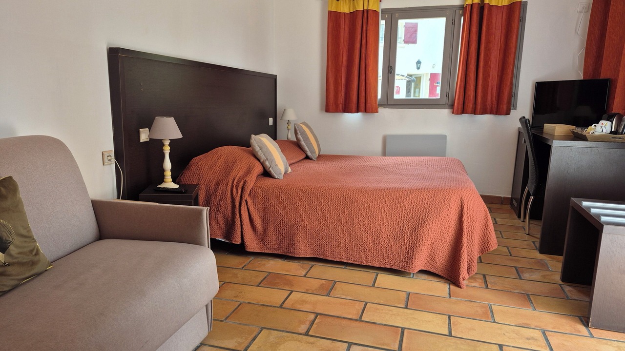Photo of Bedroom in Grand Sud