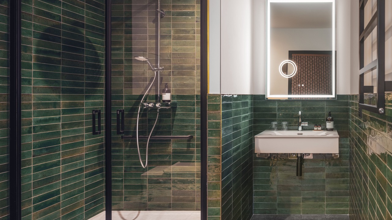 Photo of Bathroom in Opera
