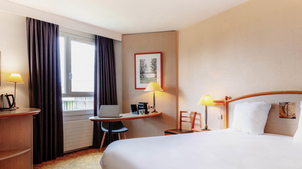 Photo of Bedroom in Nevers