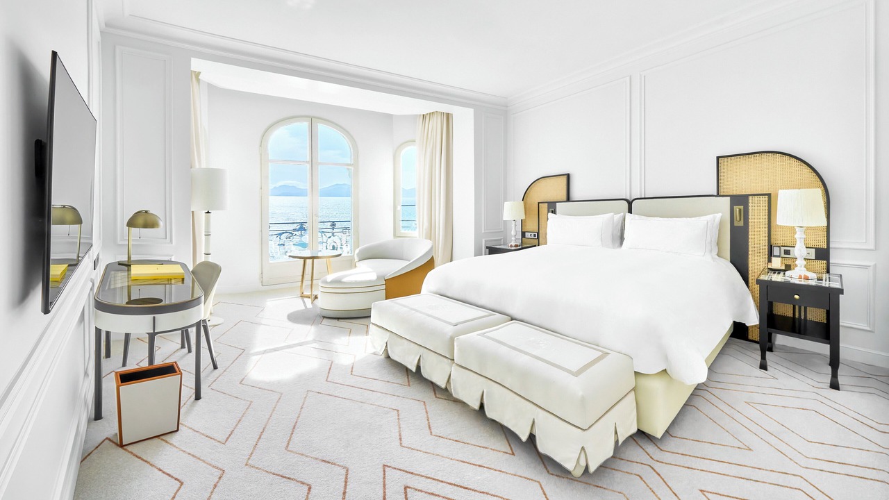 Photo of Bedroom in Cannes City Centre