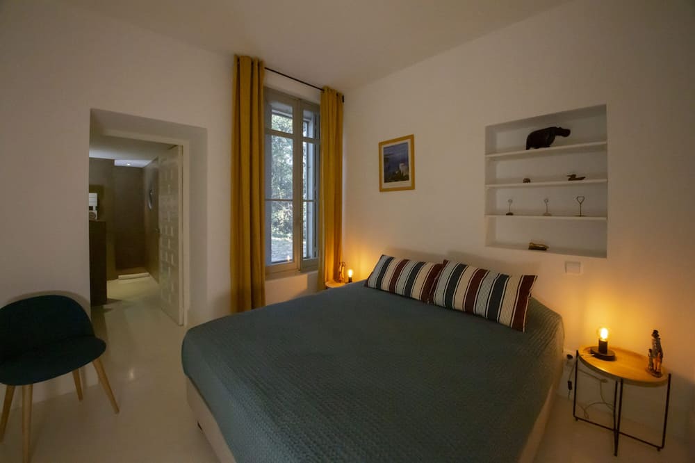 Photo of Bedroom in Arles
