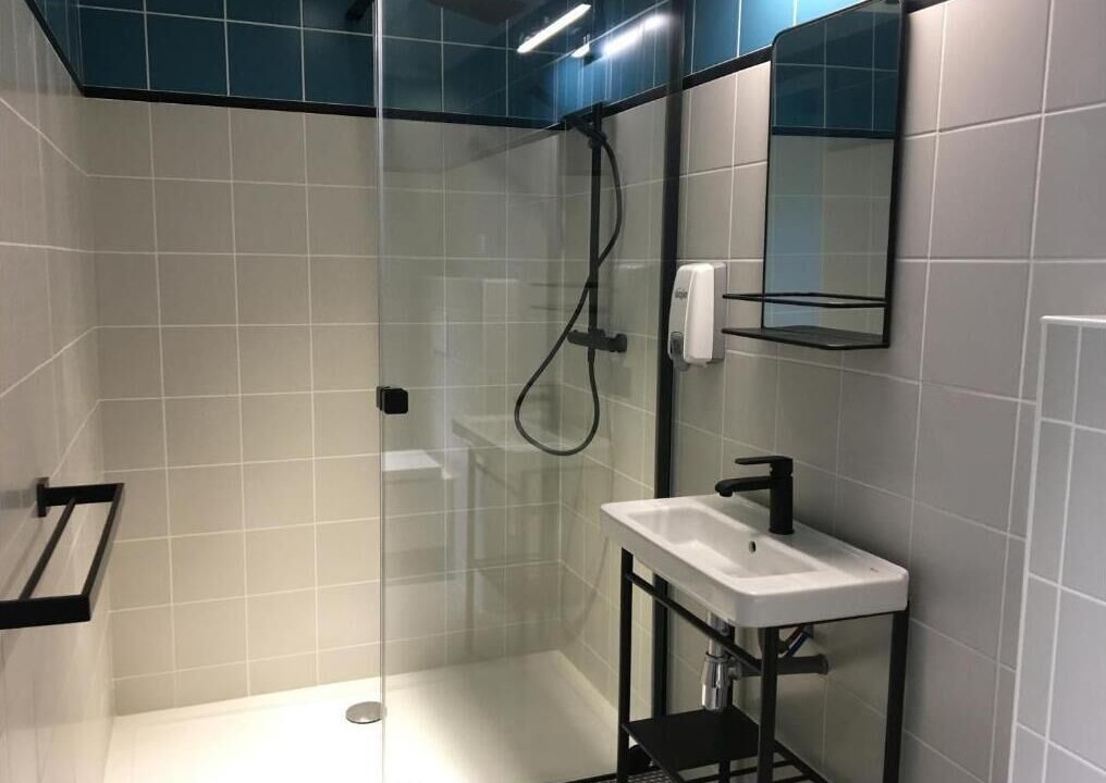 Photo of Bathroom in L'Isle-sur-la-Sorgue