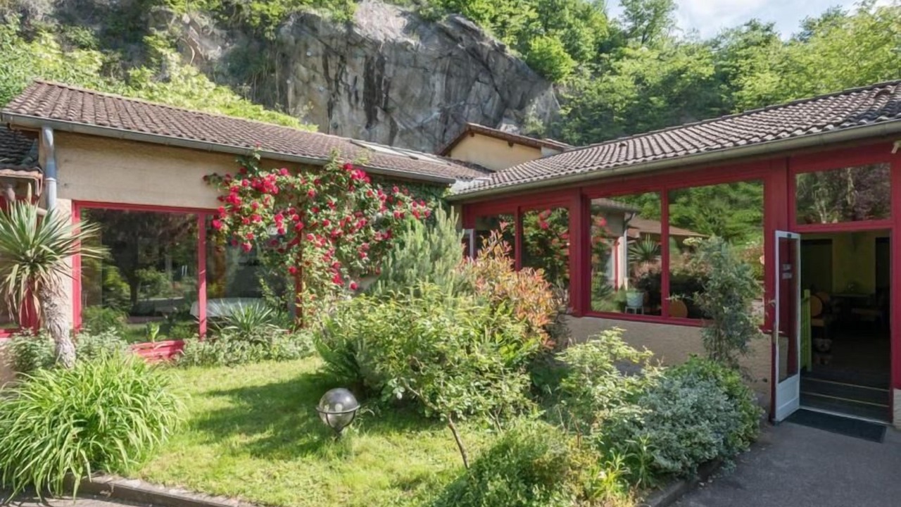 Photo of Outdoor in Saint-Genis-les-Ollieres