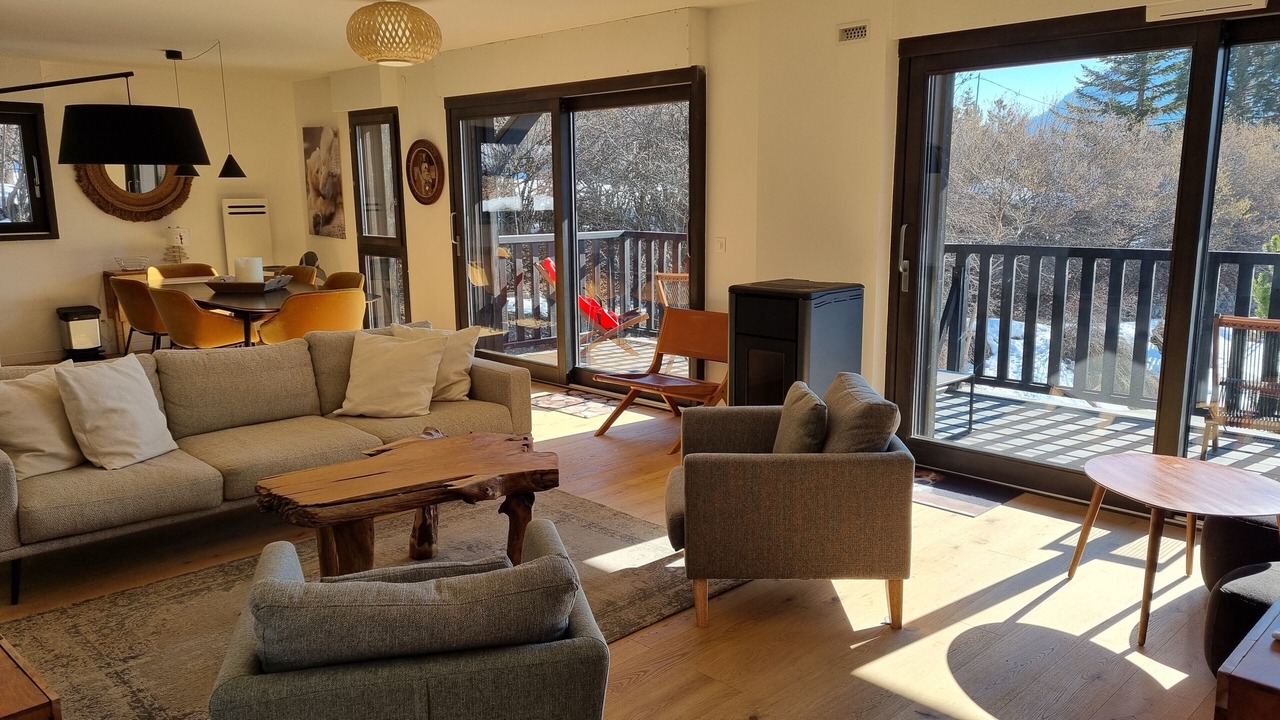 Photo of Livingroom in Saint-Etienne-de-Tinee