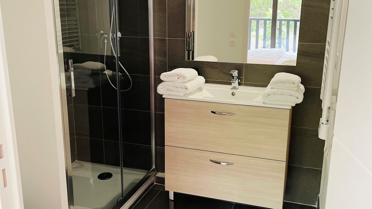 Photo of Bathroom in Saint-Etienne-de-Tinee