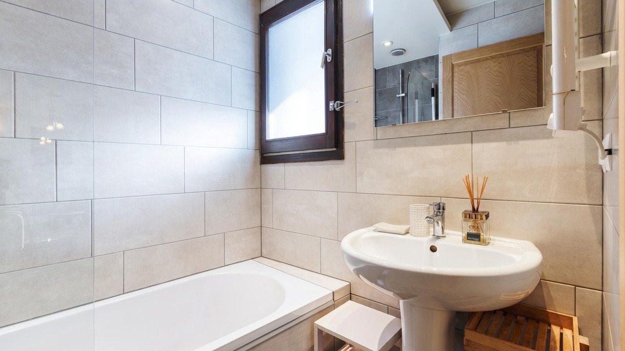 Photo of Bathroom in Chamonix City Centre