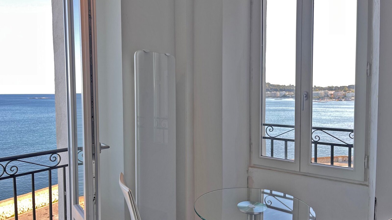 Photo of Livingroom in Antibes Old Town