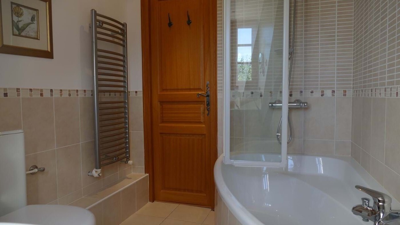 Photo of Bathroom in Nabirat
