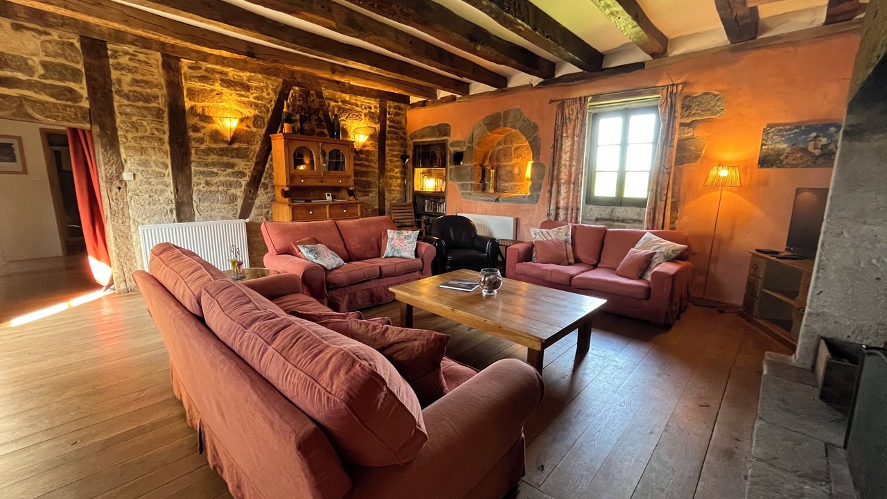 Photo of Livingroom in Curemonte