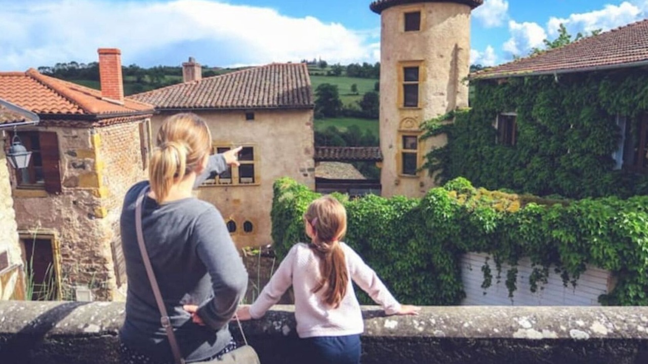 Photo of Outdoor in Saint-Jean-Saint-Maurice-sur-Loire