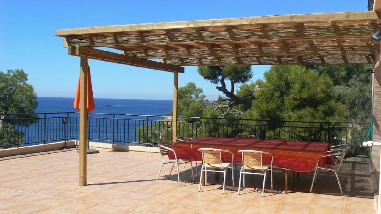 Photo of Outdoor in Ensues-la-Redonne