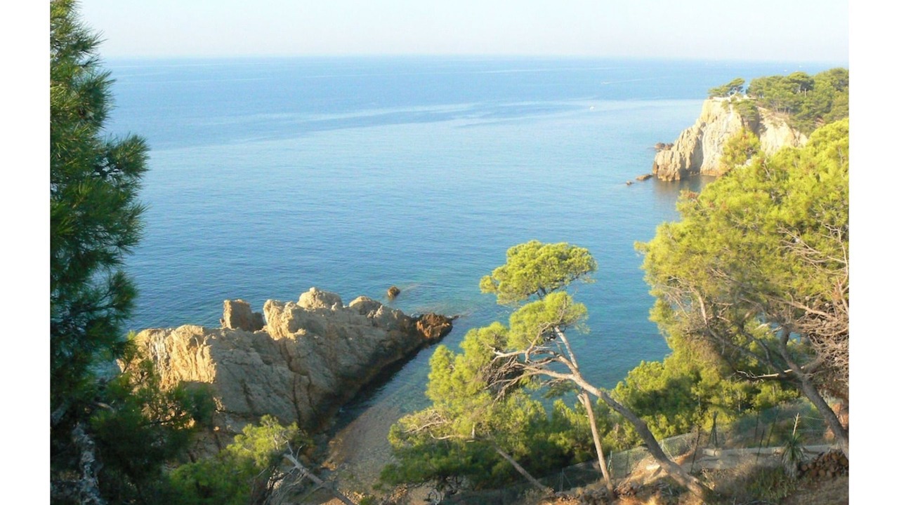 Photo of Others in Ensues-la-Redonne