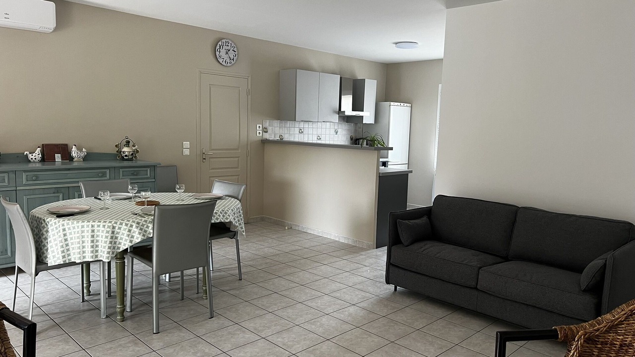 Photo of Livingroom in Malaucene