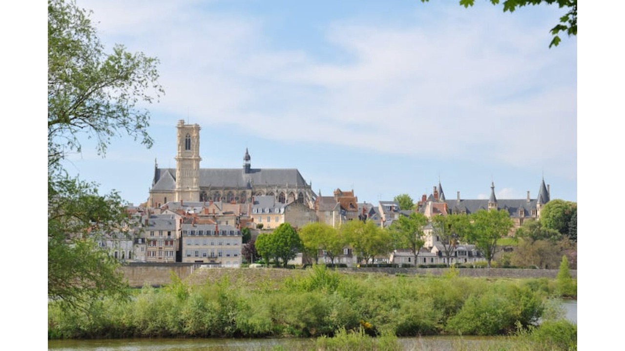 Photo of Outdoor in Nevers