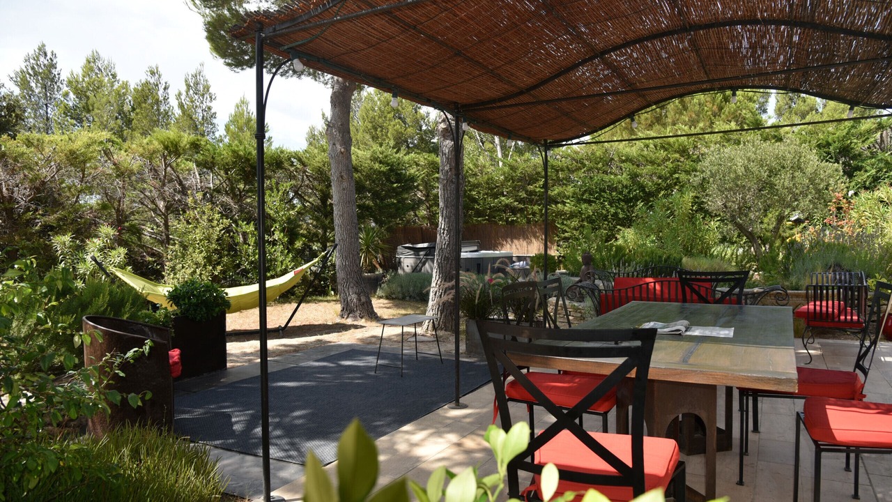 Photo of Outdoor in Aureille