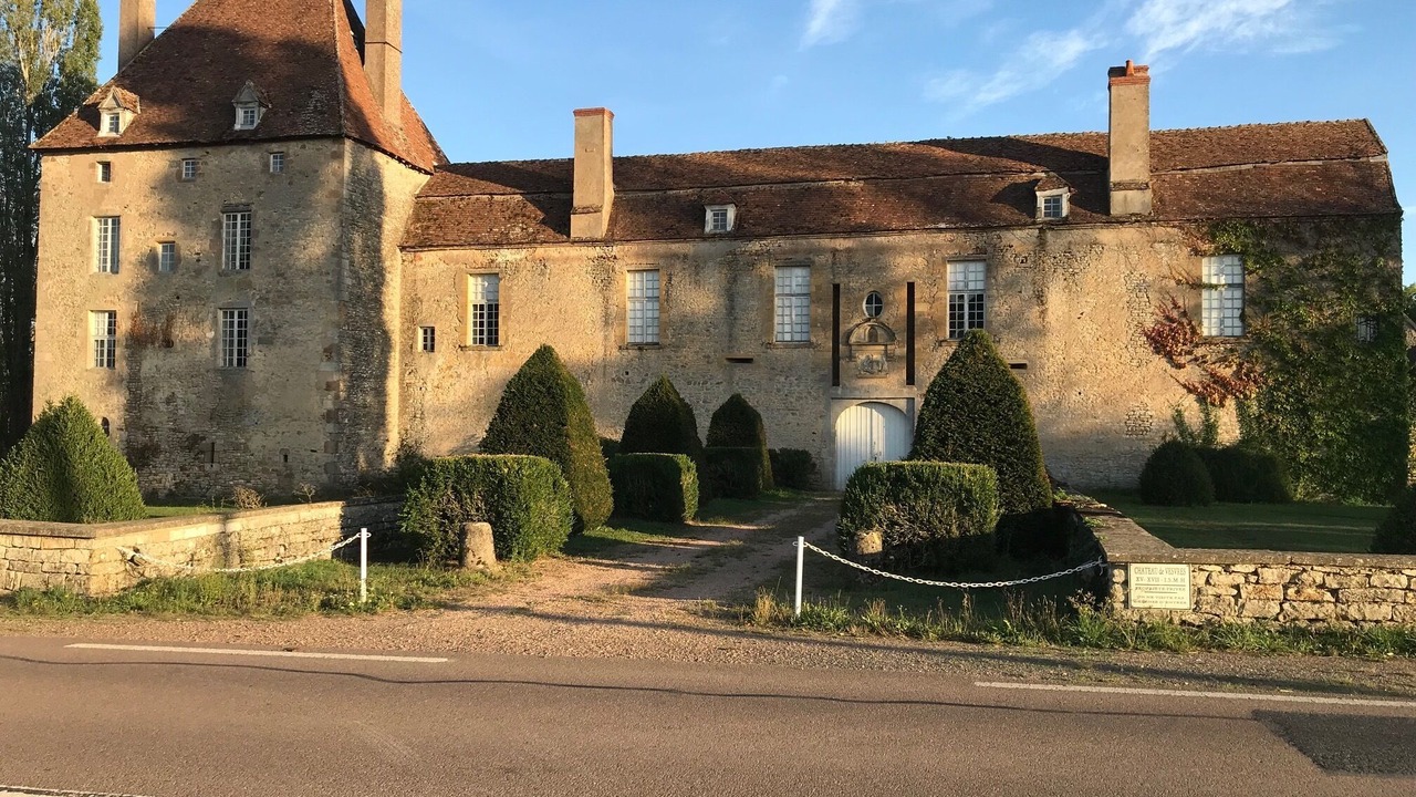 Photo of Outdoor in Rouy
