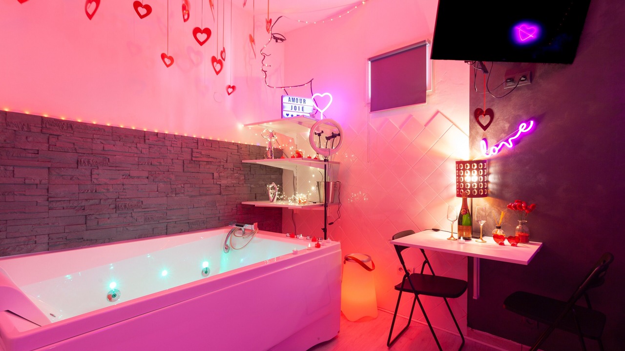 Photo of Bathroom in Le Mourillon