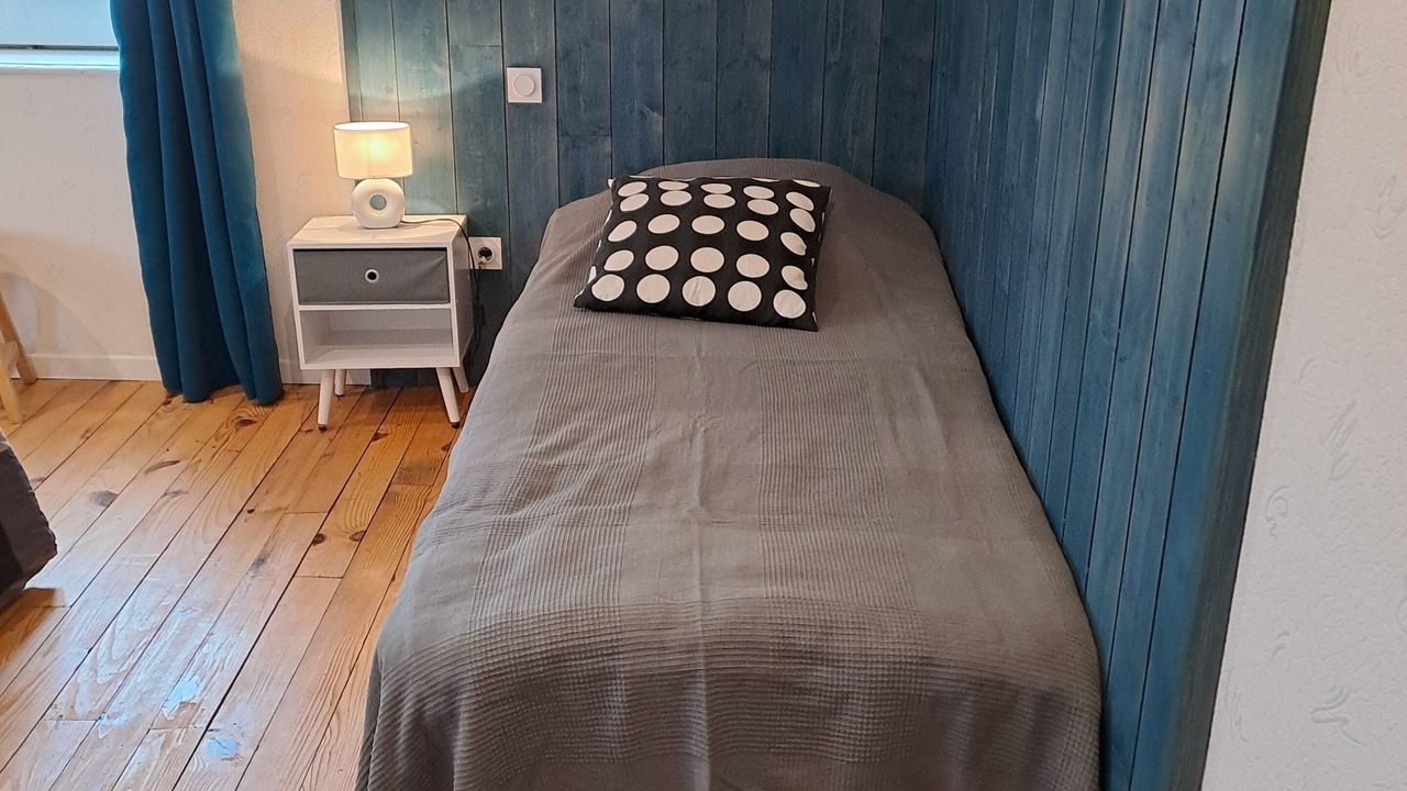 Photo of Bedroom in Vollore-Ville