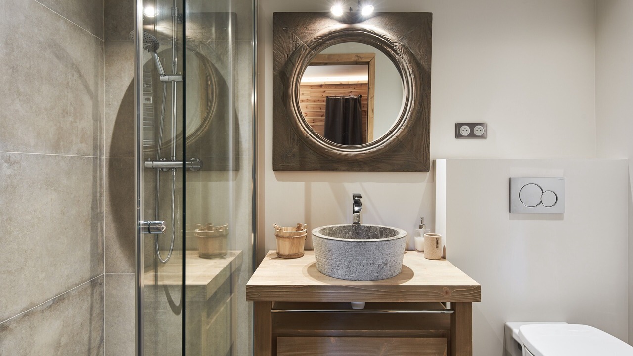 Photo of Bathroom in Saint-Etienne-de-Tinee