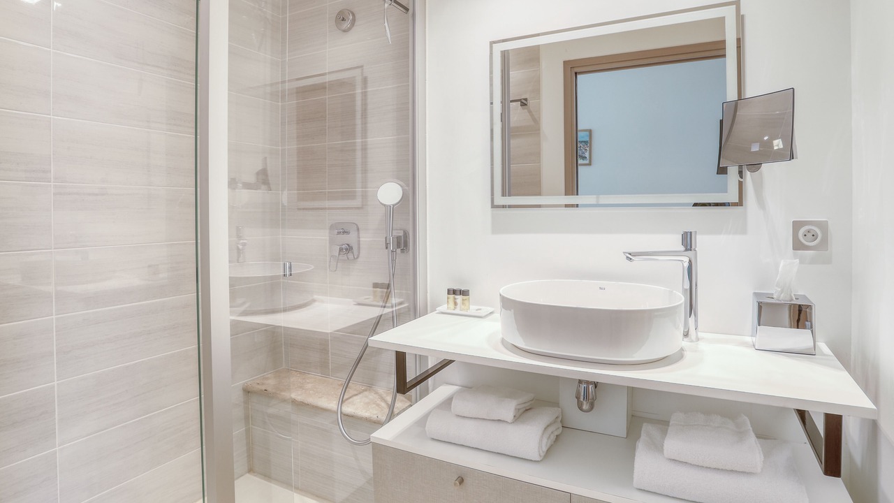 Photo of Bathroom in Le Lavandou