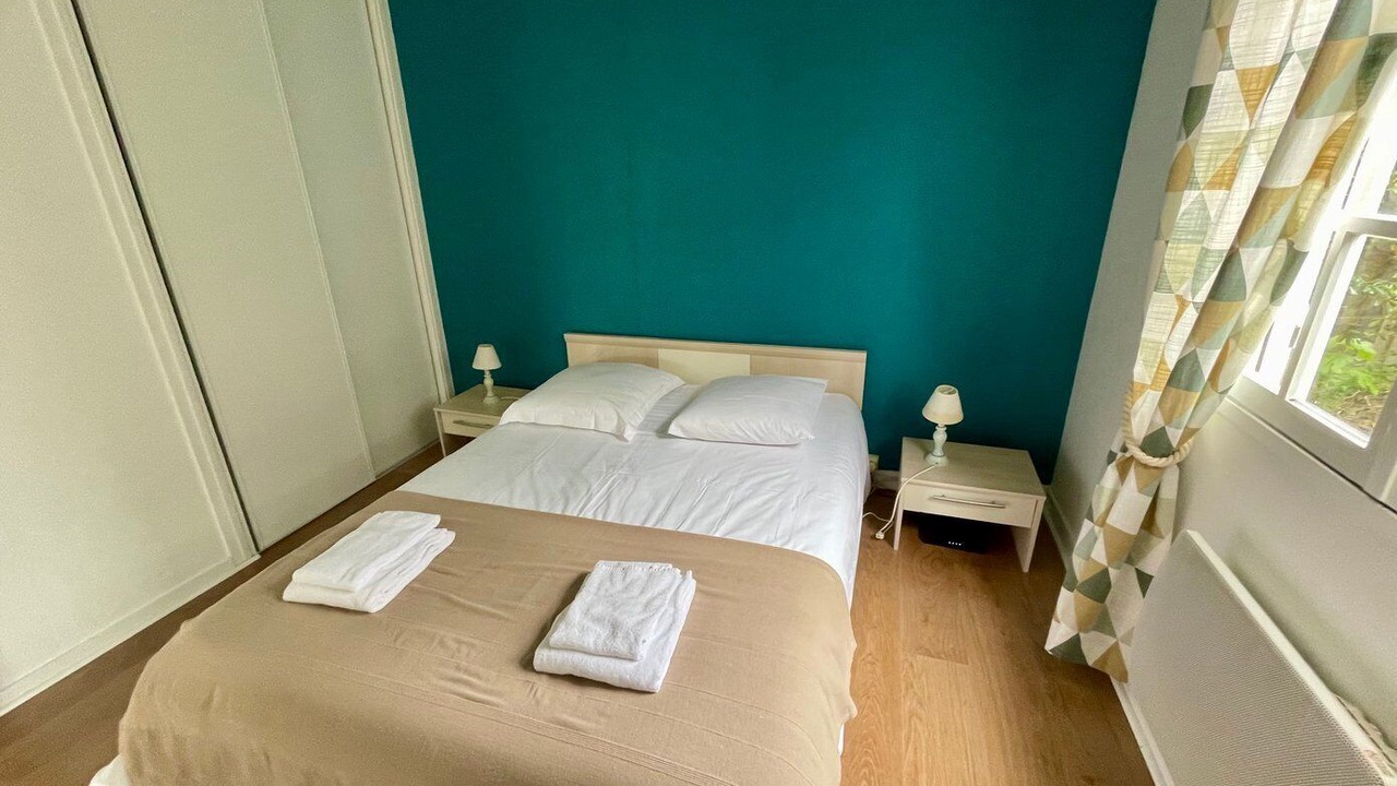 Photo of Bedroom in Gujan-Mestras