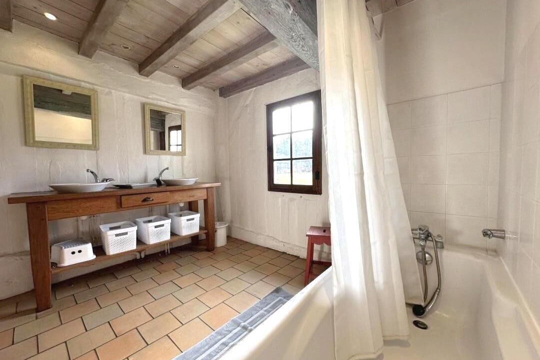 Photo of Bathroom in Luglon