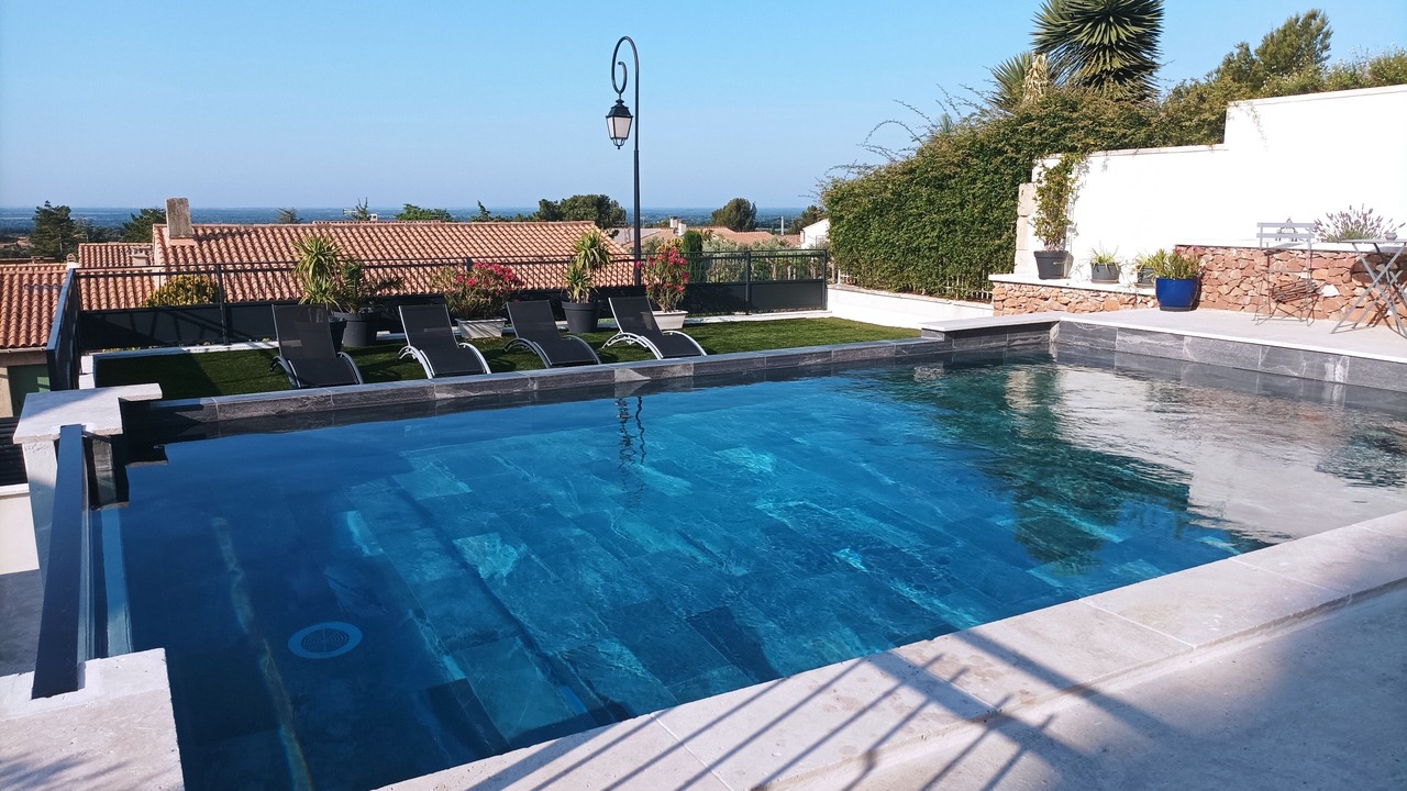 Photo of Outdoor in Aureille