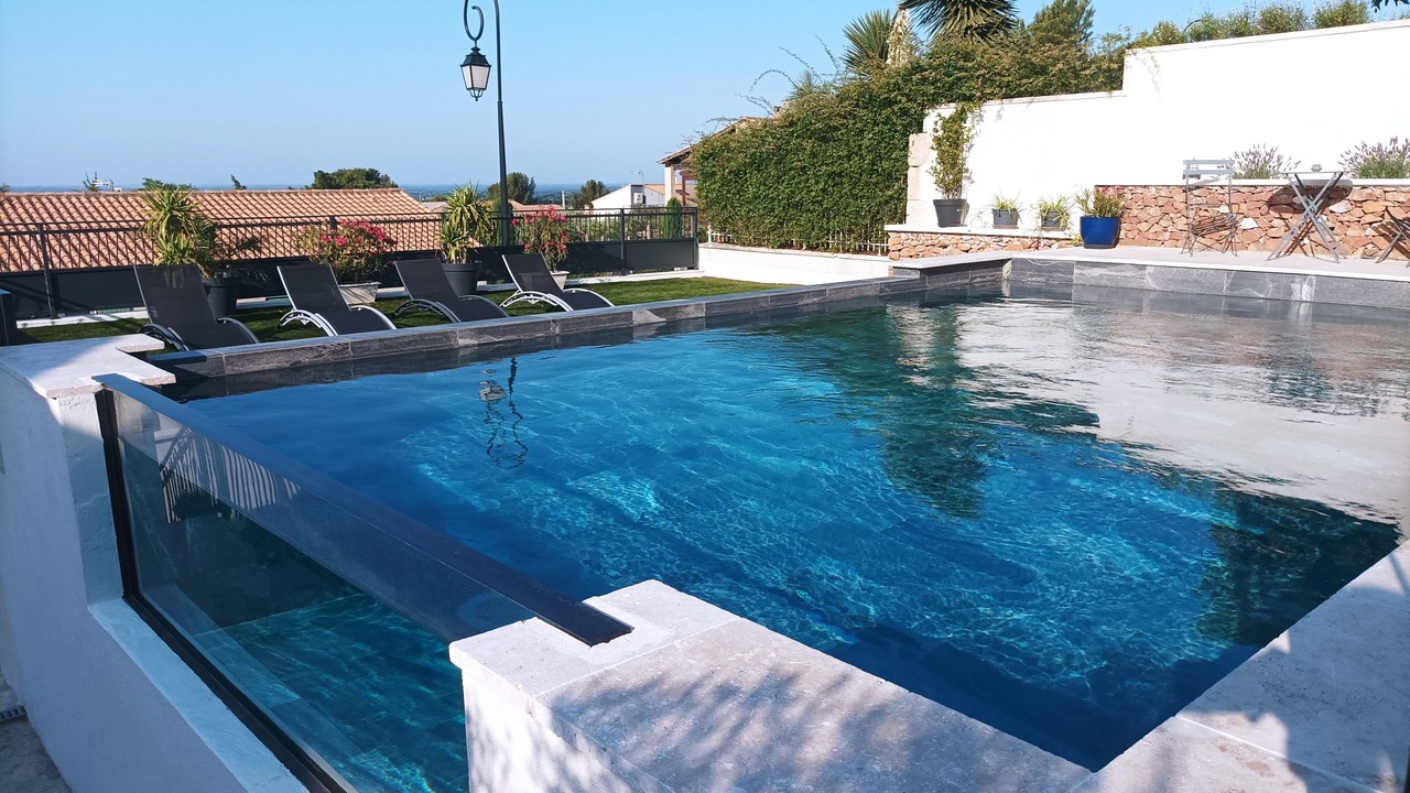 Photo of Outdoor in Aureille
