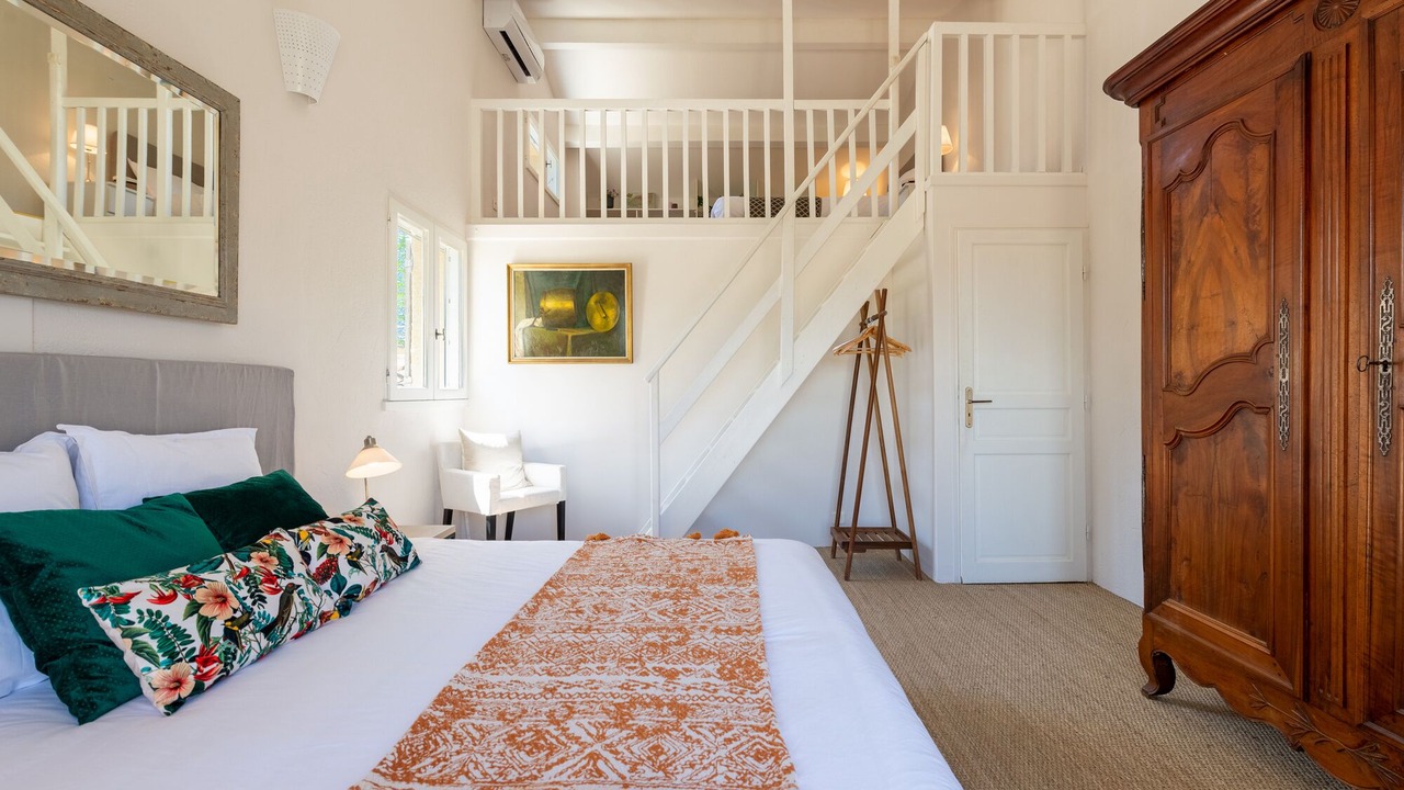 Photo of Bedroom in Cabrieres-d'Avignon