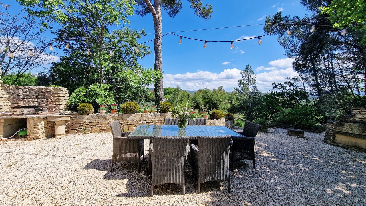 Photo of Outdoor in Cabrieres-d'Avignon