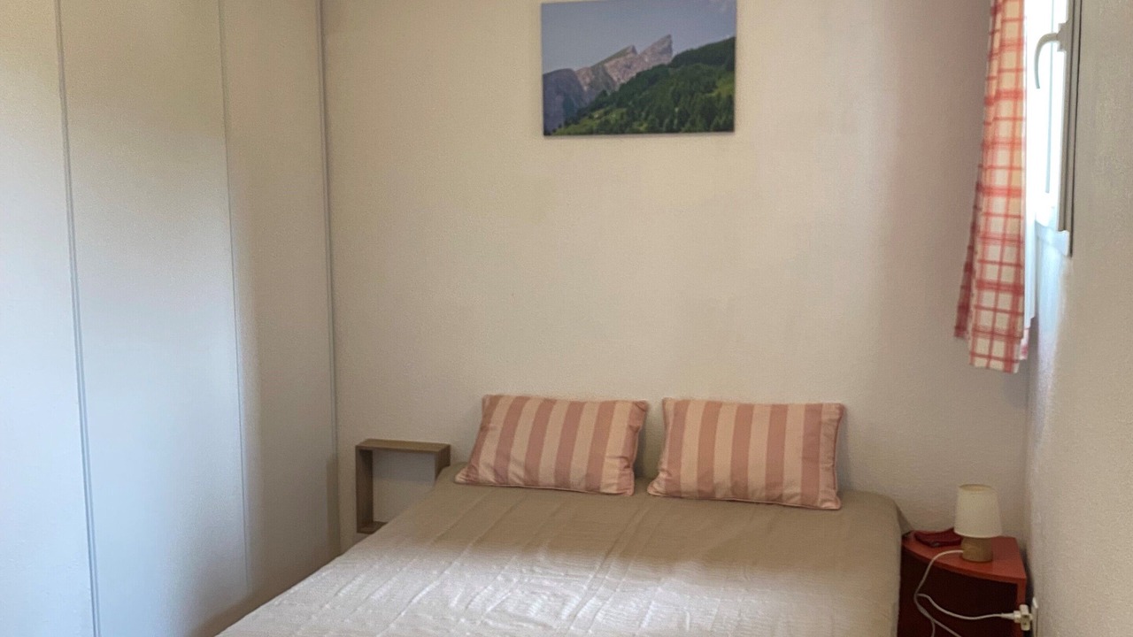 Photo of Bedroom in Allos