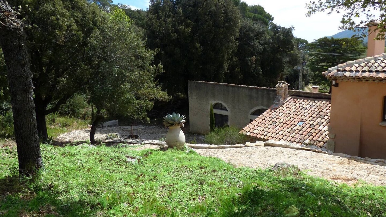 Photo of Outdoor in Signes
