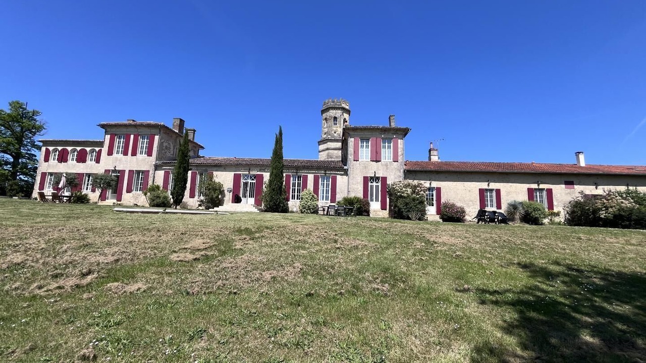 Photo of Outdoor in Laroque