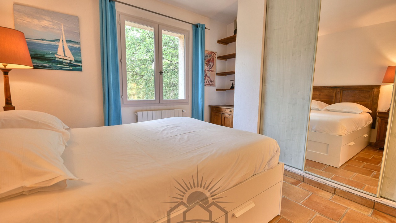 Photo of Bedroom in Grasse