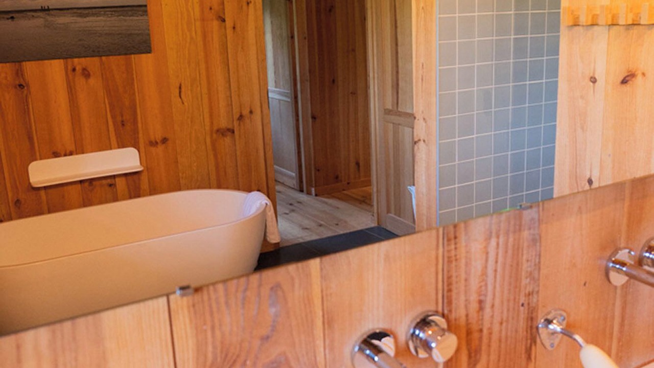 Photo of Bathroom in Piraillan