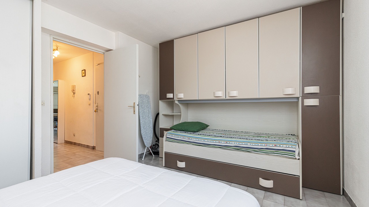 Photo of Bedroom in Les Baumettes