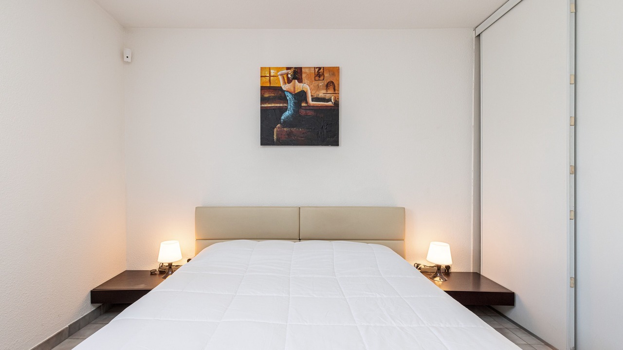 Photo of Bedroom in Les Baumettes