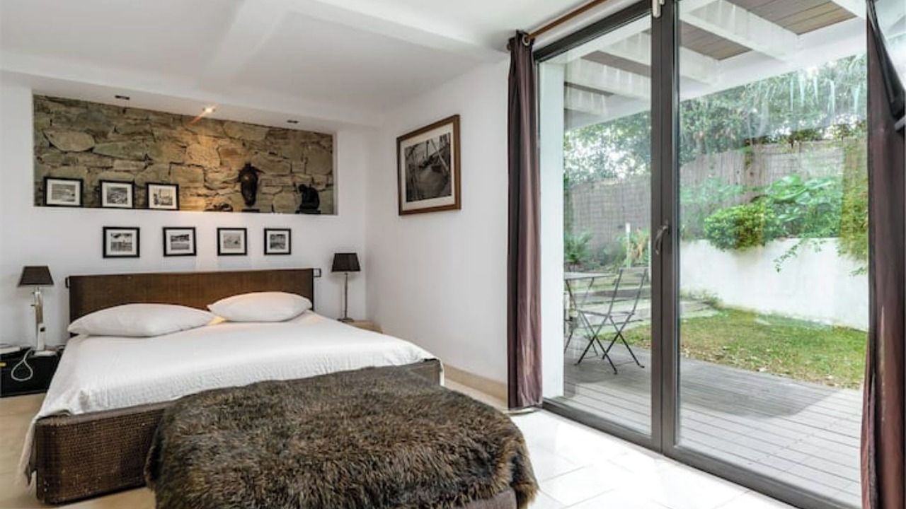 Photo of Bedroom in Saint-Tropez