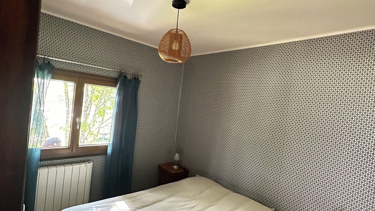 Photo of Bedroom in Albiez-le-Vieux