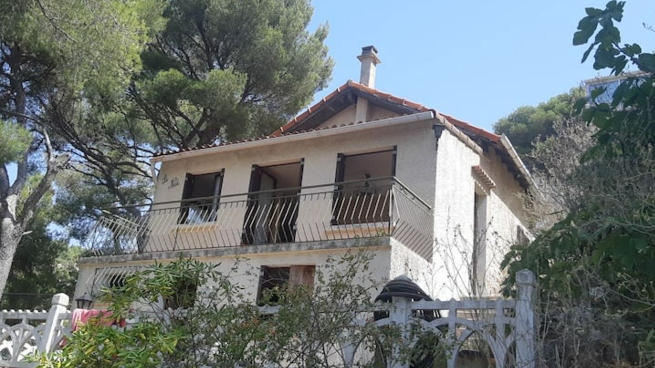 Photo of Outdoor in Ensues-la-Redonne