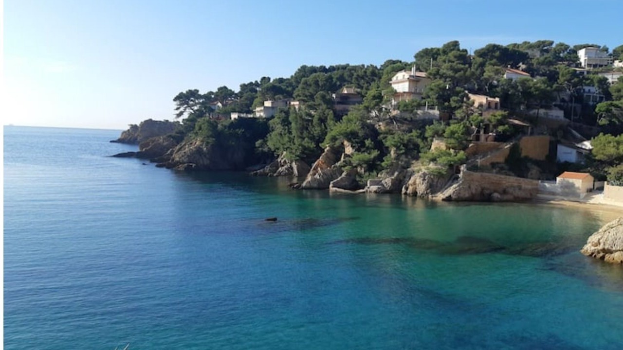 Photo of Others in Ensues-la-Redonne